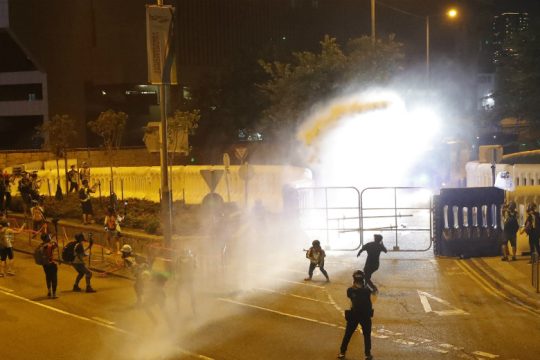 Επεισοδιακή επέτειος στο Χονγκ Κονγκ