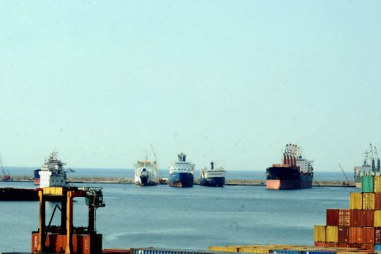 Σύγκρουση πλοίων στις εγκαταστάσεις της Cosco στο Ικόνιο