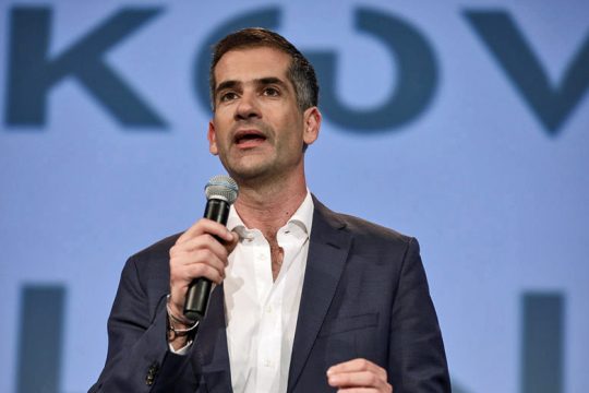 Συγκεντρωτικός ο Μπακογιάννης στον Δήμο Αθηναίων