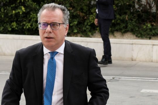 Master plan για το προσφυγικό προαναγγέλλει ο Κουμουτσάκος