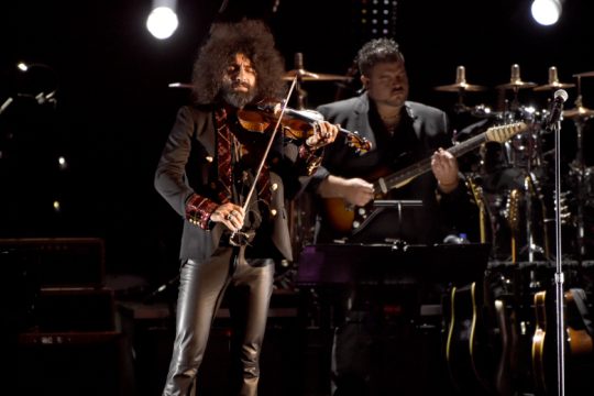 Ara Malikian: ο ροκ σταρ του βιολιού γήτευσε και την Αθήνα