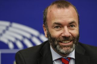 Η ακραία ξενοφοβία του Ευρωπαϊκού Λαϊκού Κόμματος