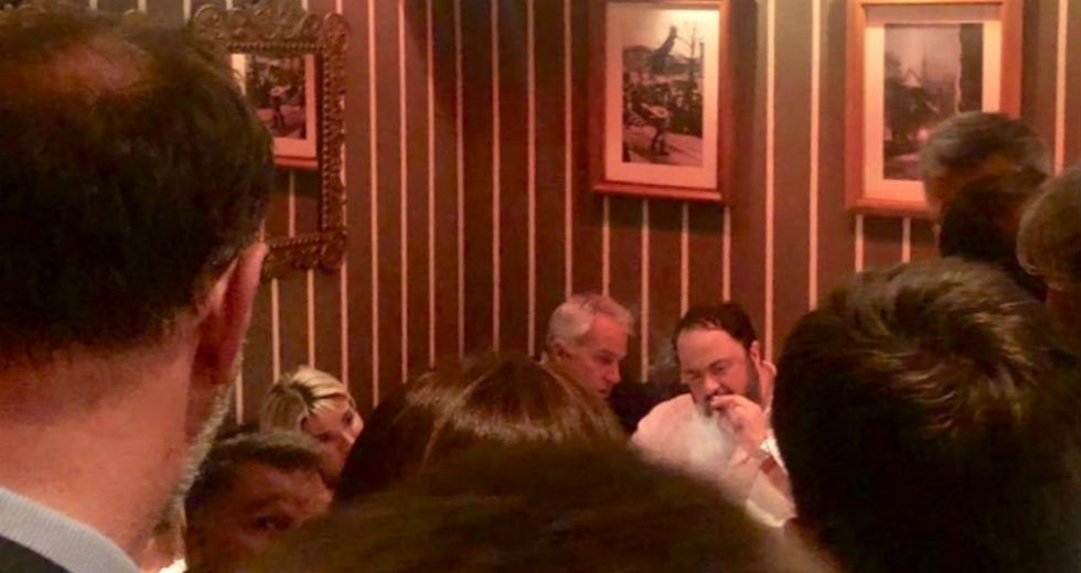 Ο Μαρινάκης να καπνίζει, ο Πολάκης όχι