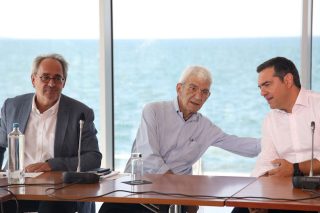 «Δώρο εκατομμυρίων του πρωθυπουργού στον εργολάβο»