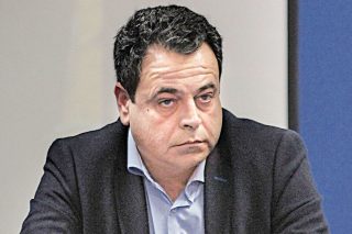 Ναυμαχία» για τις άγονες γραμμές της ακτοπλοΐας