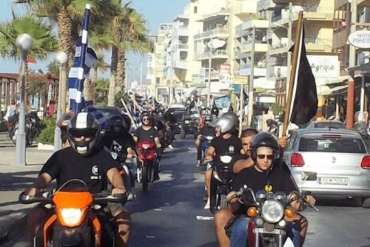 Χρυσαυγίτες κυκλοφορούν και πυροβολούν στο Ρέθυμνο