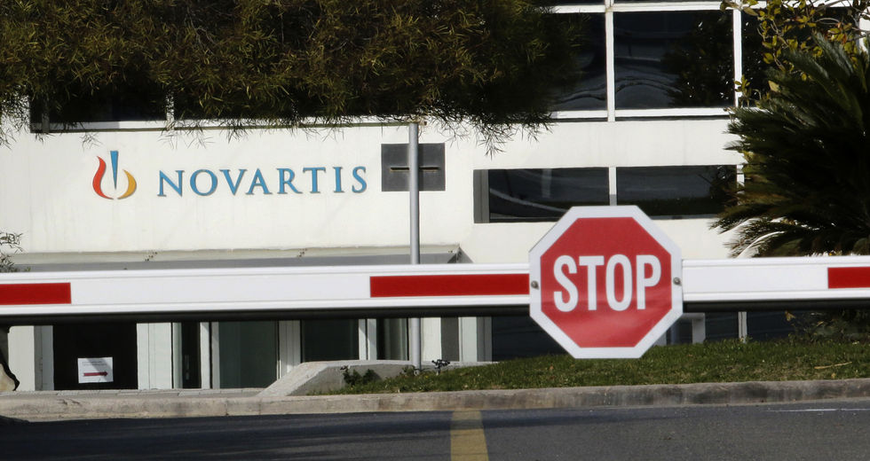 Κλήσεις για εξηγήσεις σε υπόπτους για διακίνηση μαύρου χρήματος από τη Novartis