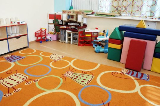 171.000€ δημόσιου χρήματος για έναν ελαιοχρωματισμό τοίχου!