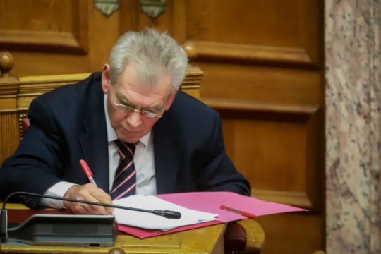 Δημ. Παπαγγελόπουλος: Κατασκευασμένες αθλιότητες