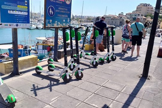 Ηράκλειο: Επί τάπητος το θέμα με τα ηλεκτρικά πατίνια