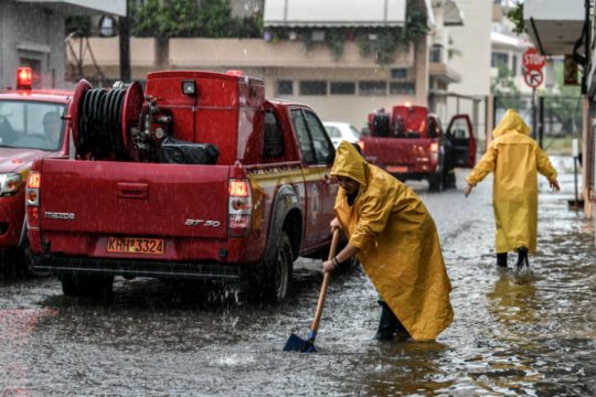 Δύο νεκροί από χτύπημα κεραυνού σε Ηλεία και Μεσσηνία
