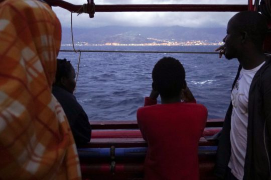 Τι αλλάζει στη Μεσόγειο η αμφιλεγόμενη συμφωνία για το προσφυγικό