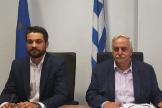 Δήμος Χανίων: Συνεργασία… με αυτονομία Σημανδηράκη – Δαμιανάκη