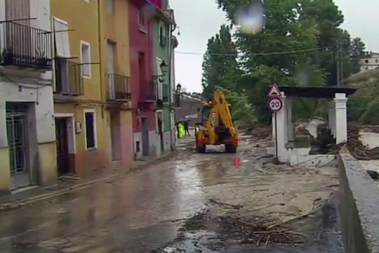 Έξι οι νεκροί της κακοκαιρίας στη Ισπανία