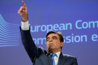Ο Ελληνας παίρνει το… όπλο του