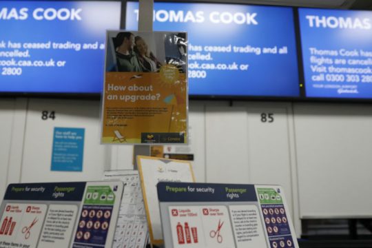 Το πρώτο μέτρο της κυβέρνησης μετά την κατάρρευση της Thomas Cook