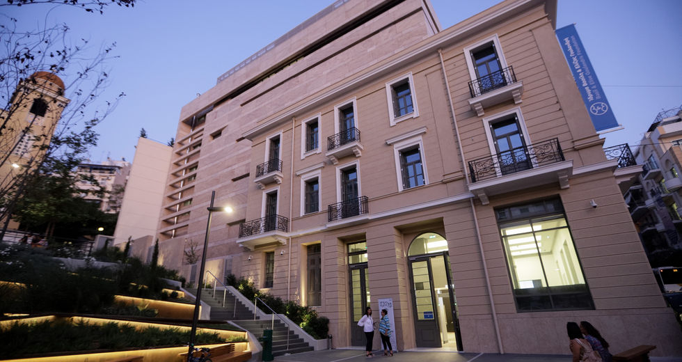 Πέντε συν ένα «διαμάντια» της συλλογής Γουλανδρή