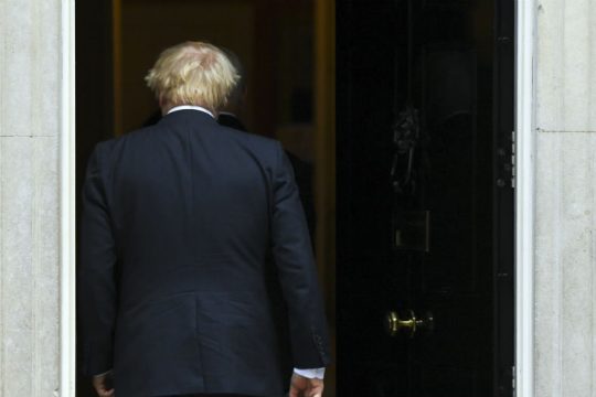 Συμφωνία για Brexit μέχρι 18 Οκτωβρίου θέλει τώρα Τζόνσον