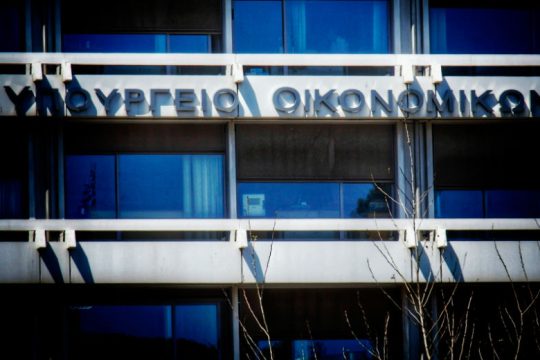 Η πάγια ρύθμιση στο επίκεντρο των επαφών με τα τεχνικά κλιμάκια