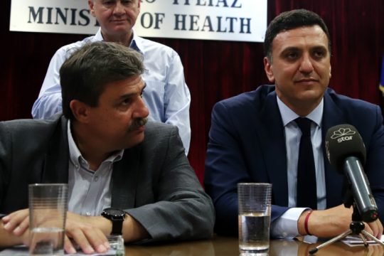 Κόντρες κυβέρνησης – ΣΥΡΙΖΑ για την κατάσταση στην Υγεία