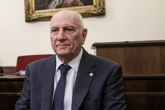 «Κεραυνοί» Ζερεφού για την κλιματική αλλαγή