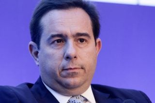 Διορθώνει τον Γεραπετρίτη ο Μηταράκης για τα αναδρομικά