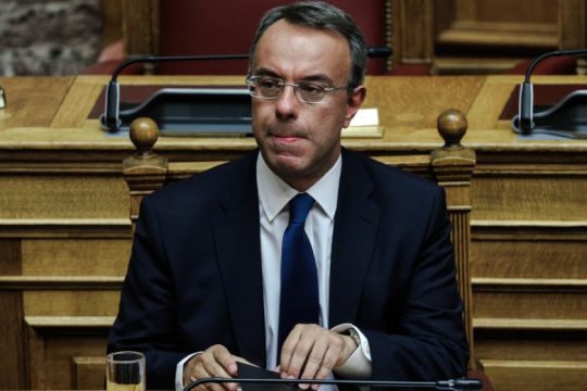 Προϋπολογισμός με «γκρίζες» προβλέψεις και πολλά ερωτηματικά