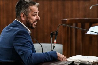 «Δεν μας έδινε αναφορά το Πολιτικό Συμβούλιο»
