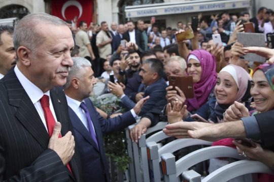 Πονοκέφαλος για Ε.Ε. και Βερολίνο ο ρόλος – κλειδί του Ταγίπ Ερντογάν
