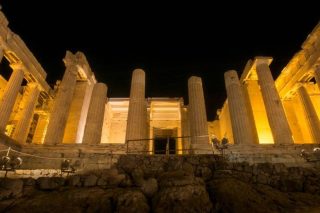 Αλλάζει ο φωτισμός στα μνημεία της Ακρόπολης