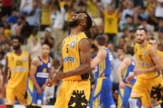 Το Περιστέρι «άναψε» την ΑΕΚ