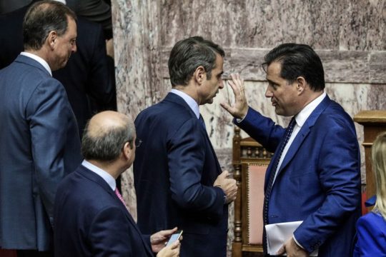 Γιατί εγκατέλειψε τον Αδωνι ο Κ. Μητσοτάκης;