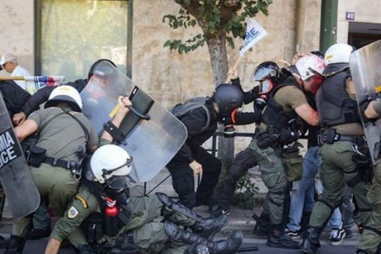 Η ΕΡΤ εναντίον δημοσιογράφου της επειδή σχολίαζε υπέρ του ΠΑΜΕ