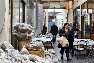 Δικαστική εμπλοκή φρενάρει την επαναλειτουργία της αγοράς Μοδιάνο