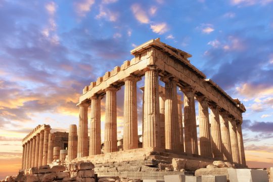 «Το υπουργείο βλέπει “παιδιά που ζωγραφίζουν” ενώ άλλοι θησαυρίζουν»