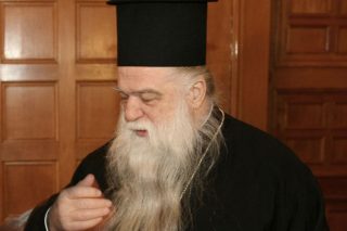 Στον Άρειο Πάγο ζητά τα ρέστα για τις ομοφοβικές δηλώσεις ο Αμβρόσιος