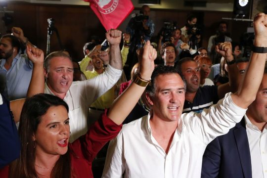 Νίκη αλλά όχι αυτοδυναμία για τους Σοσιαλιστές στην Πορτογαλία