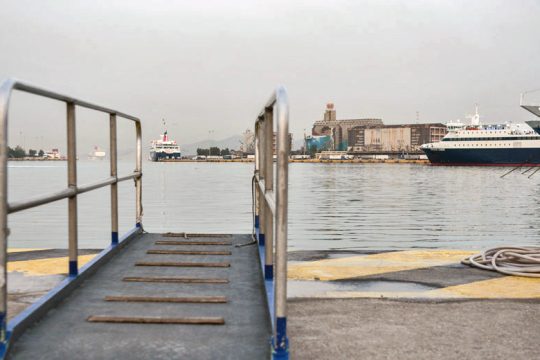 Δεν κάνουν πίσω οι ναυτεργάτες