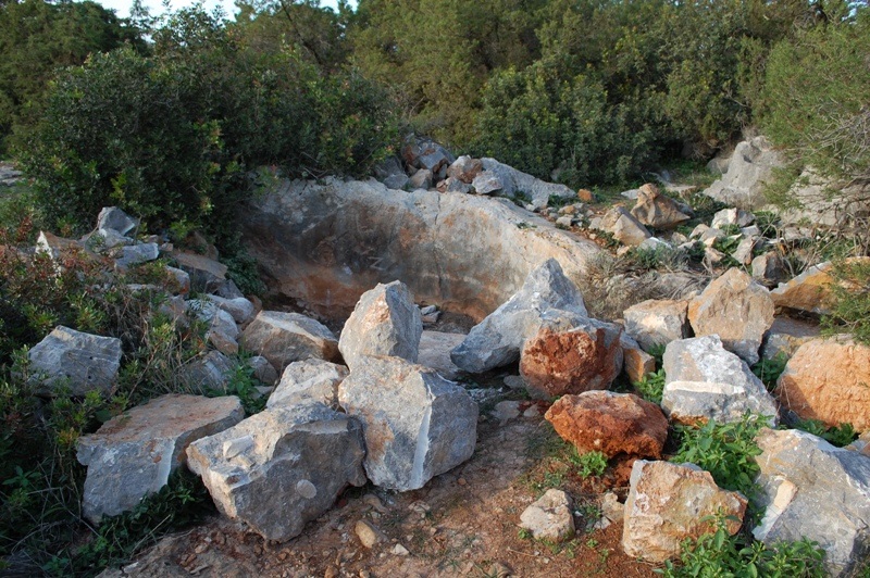 Για τα αρχαία στη Νέα Αρτάκη