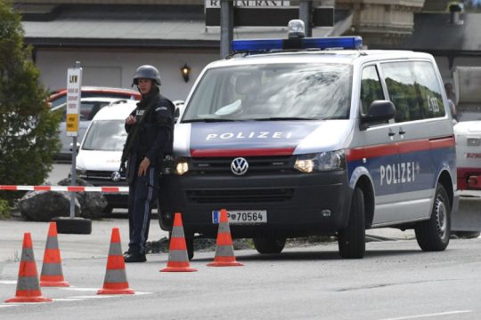 Έκρηξη με τραυματίες κοντά στο αεροδρόμιο της Αυστρίας