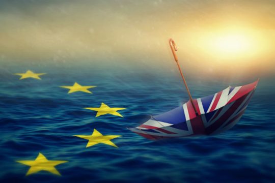 Έτοιμη να προσφέρει νέα παράταση στο Brexit η Ε.Ε.