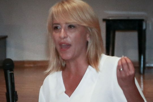 «Στημένη ρουλέτα με τη δημόσια περιουσία παίζει η κυβέρνηση»