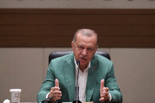 Συνυπεύθυνοι όλοι με τον Ερντογάν