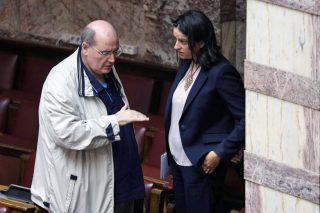 Ευχολόγιο διαλόγου μεταξύ Φίλη-Κεραμέως