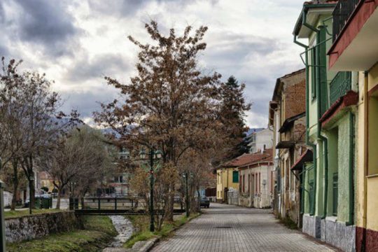 Ηλιοφάνεια με ενισχυμένους άνεμους στο Αιγαίο