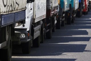 Γλίτωσε από τον πόλεμο και πέθανε μέσα σε μια νταλίκα