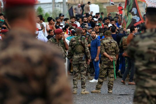 Σε εκατοντάδες μετρούνται πλέον οι νεκροί και οι τραυματίες στο Ιράκ
