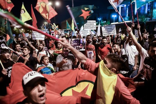Αθήνα και Θεσσαλονίκη στο πλευρό των Κούρδων