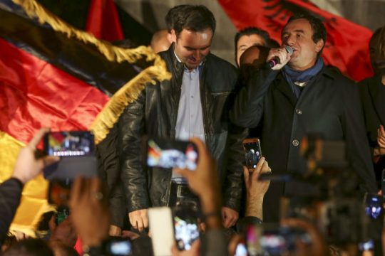 Νικητής ο Κούρτι, μεγάλος χαμένος ο Χαραντινάι στο Κόσοβο