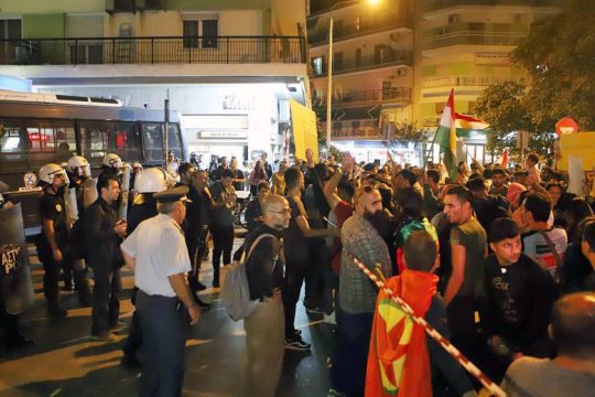Μεταγωγή θεατράλε για 19 αντιεξουσιαστές